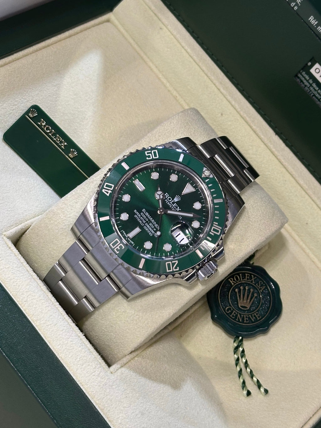 Rolex Submariner Date 116610LV "HULK" del 2013 FULL SET