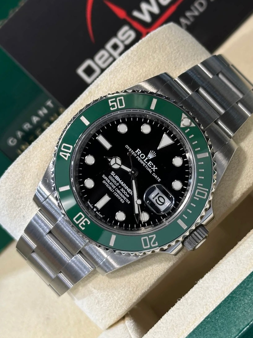 Rolex Submariner Date “Starbucks” – Ref. 126610LV