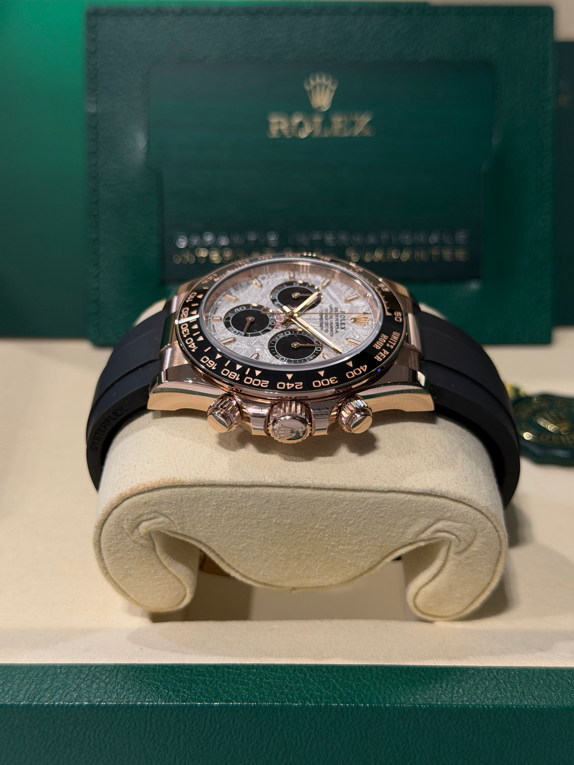 Rolex Cosmograph Daytona 126515LN – Quadrante Meteorite – 2026 – Nuovo Mai Indossato – Full Set