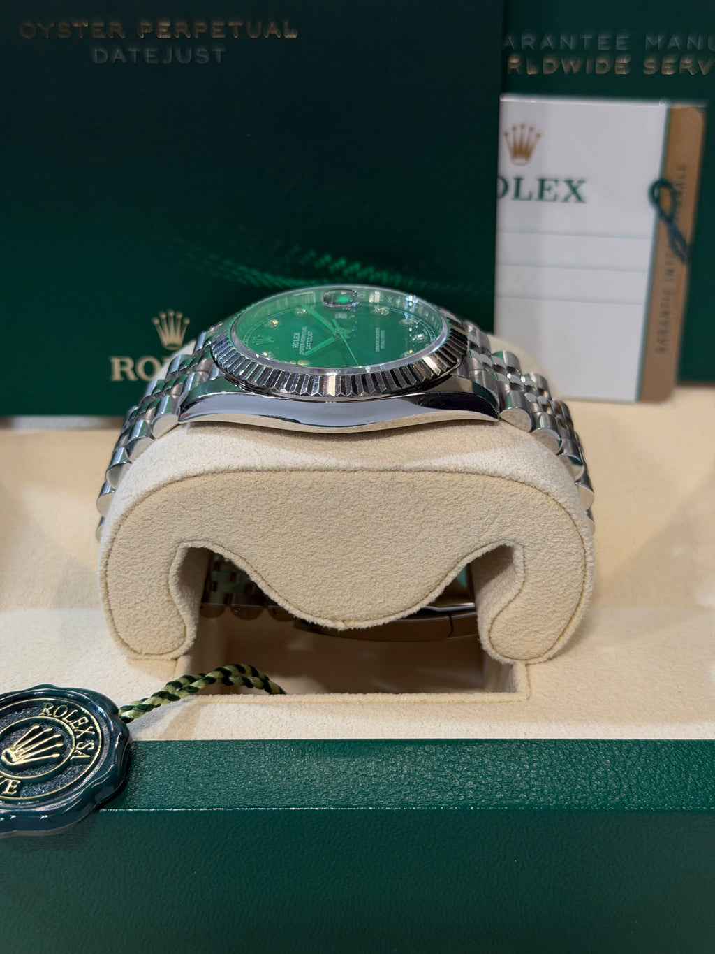 Rolex Datejust Ref. 126334 – Quadrante blu con indici in diamanti