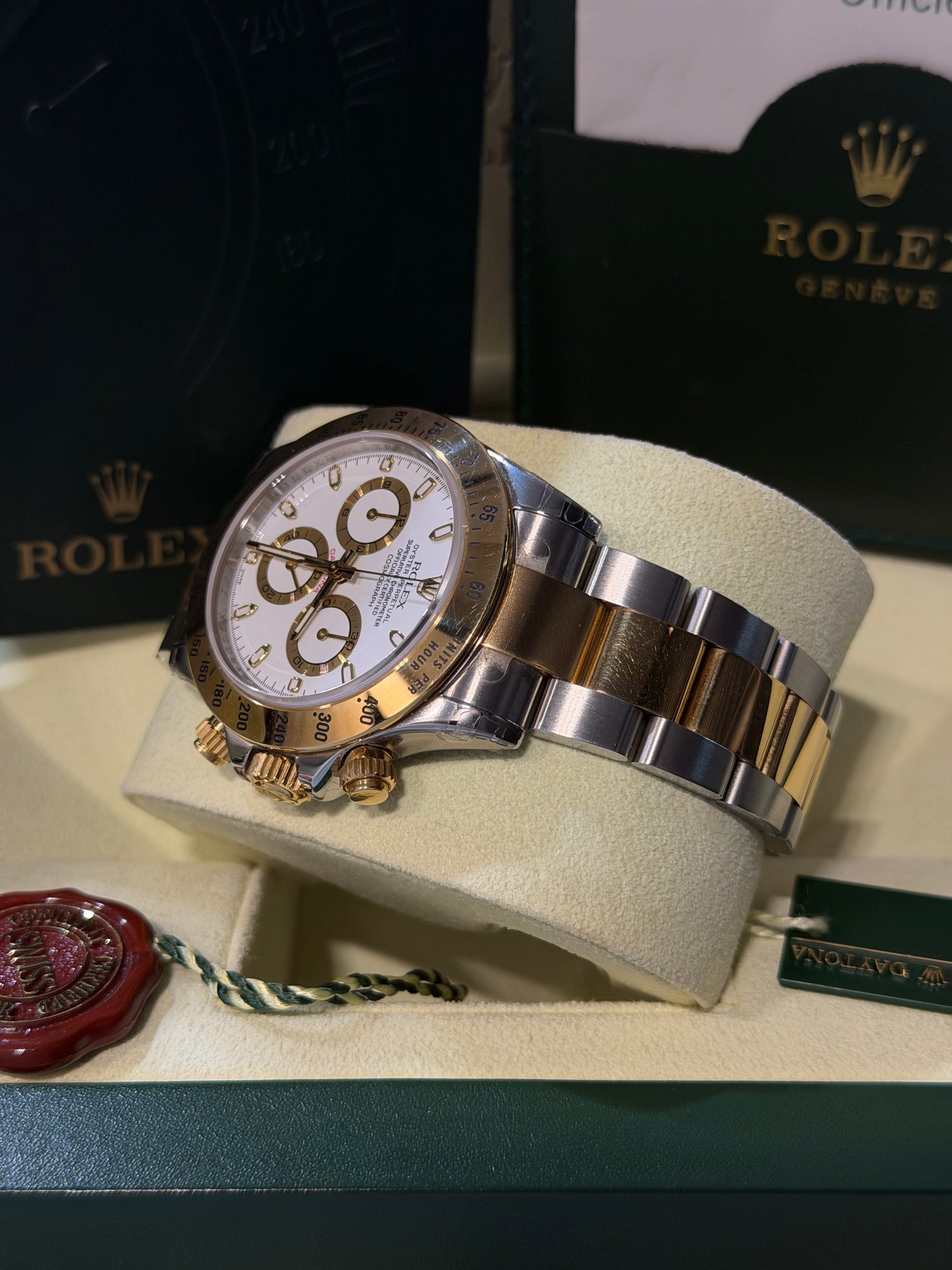 Rolex Cosmograph Daytona Acciaio/Oro Ref. 116523 “RRR” 2007 – Mai Lucidato – Pellicole 50% – Full Set