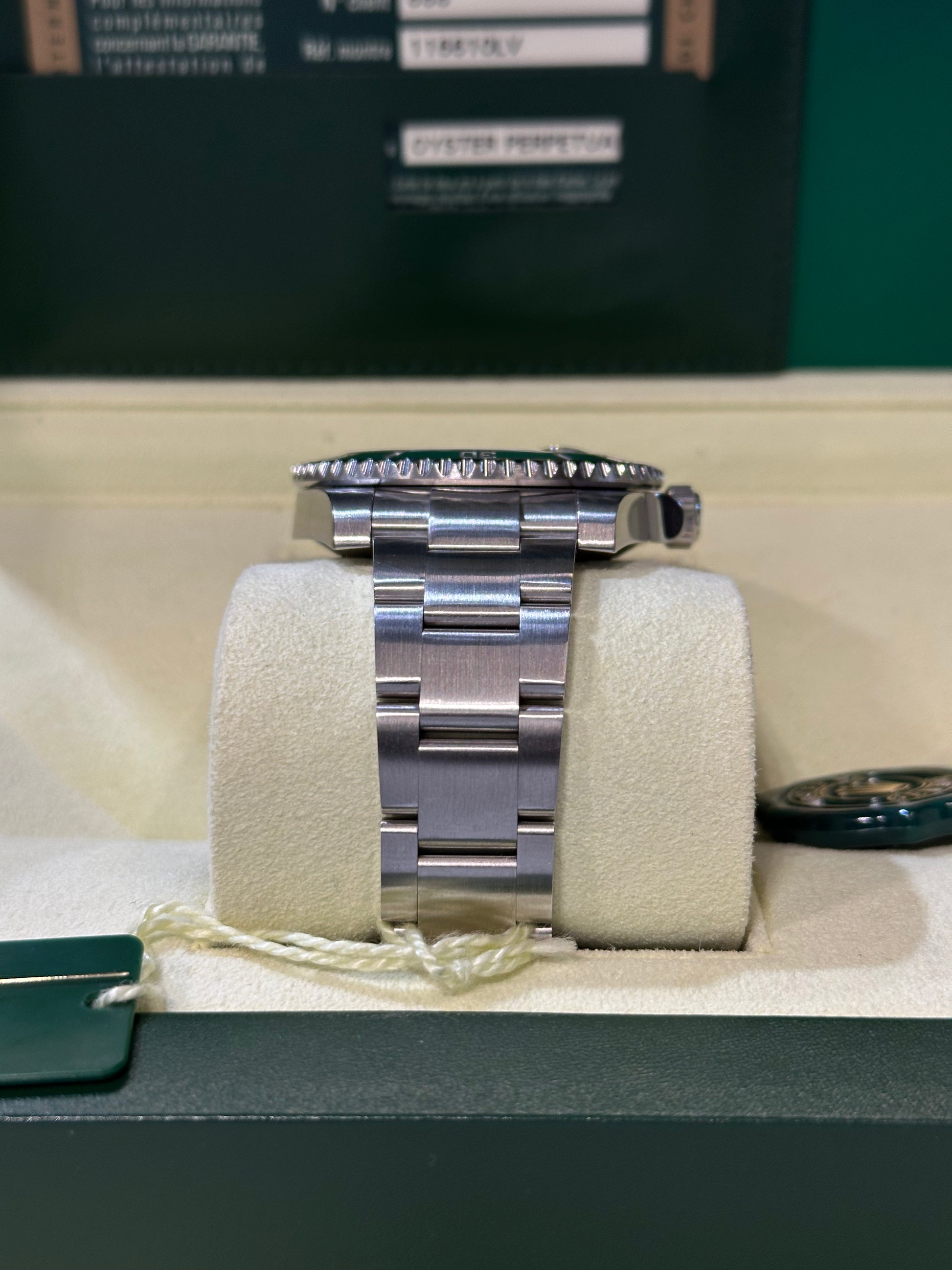 Rolex Submariner Date 116610LV "HULK" del 2013 FULL SET