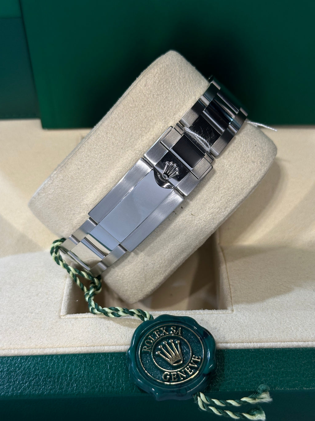 Rolex GMT-Master II Batman 116710BLNR