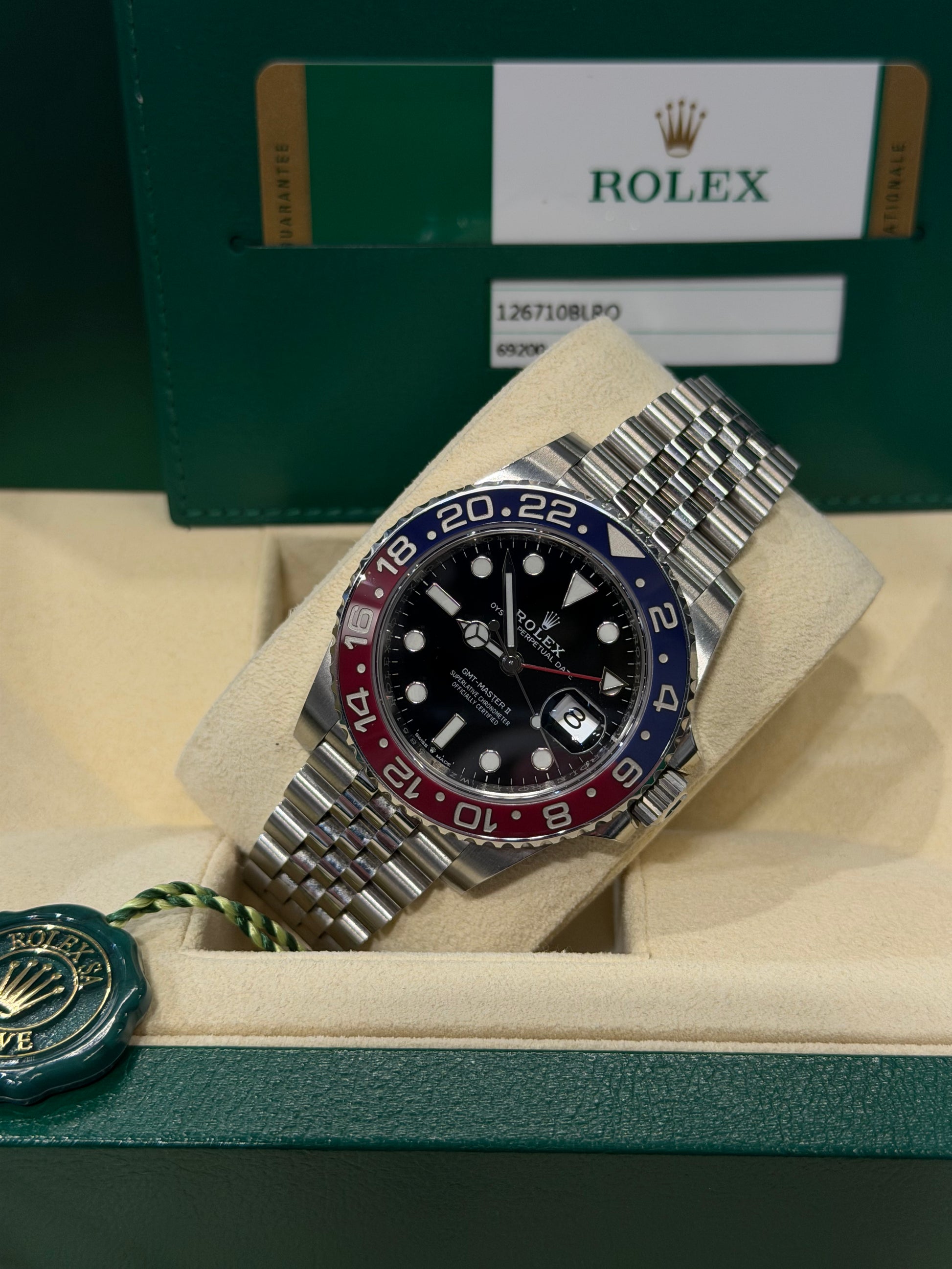 Rolex GMT-Master II 126710BLRO “Pepsi” del 2018 Full Set