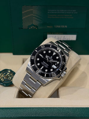 Rolex Submariner Date 126610LN del 2020 FULL SET