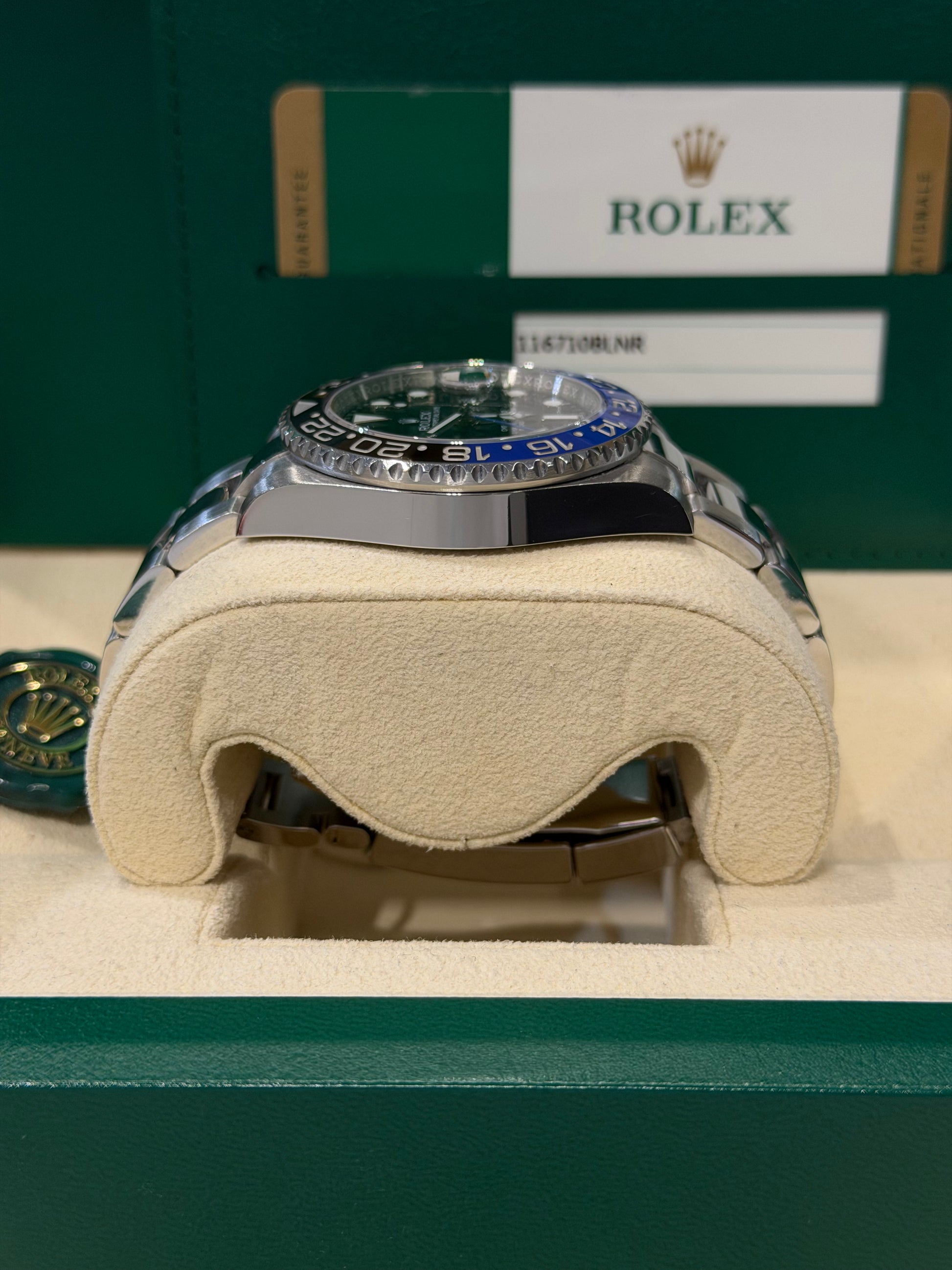 Rolex GMT-Master II Batman 116710BLNR