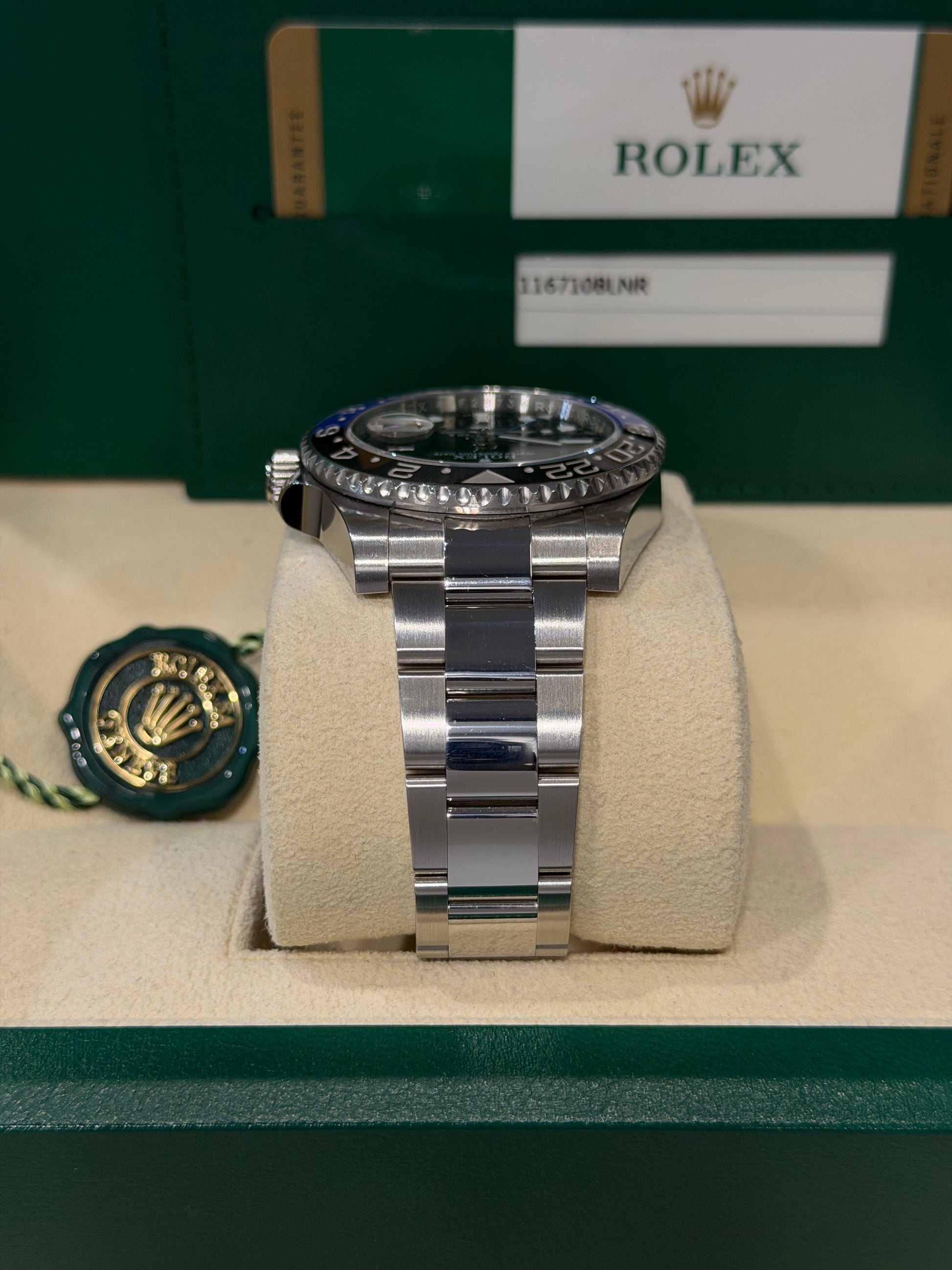 Rolex GMT-Master II Batman 116710BLNR