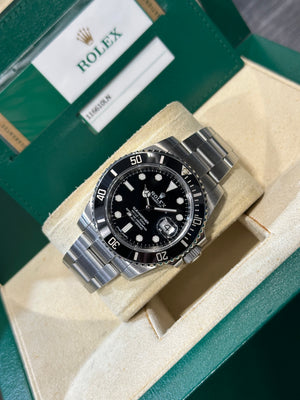 Rolex Submariner Date nero FULL SET del 2016