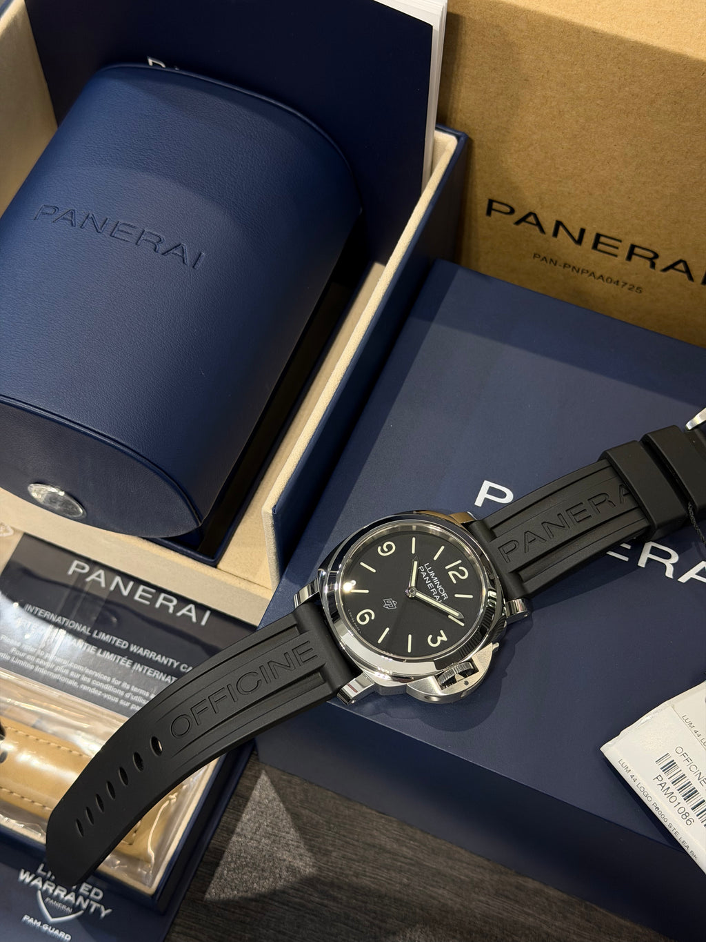 Panerai Luminor Base Logo PAM01086 – Full Set 2026