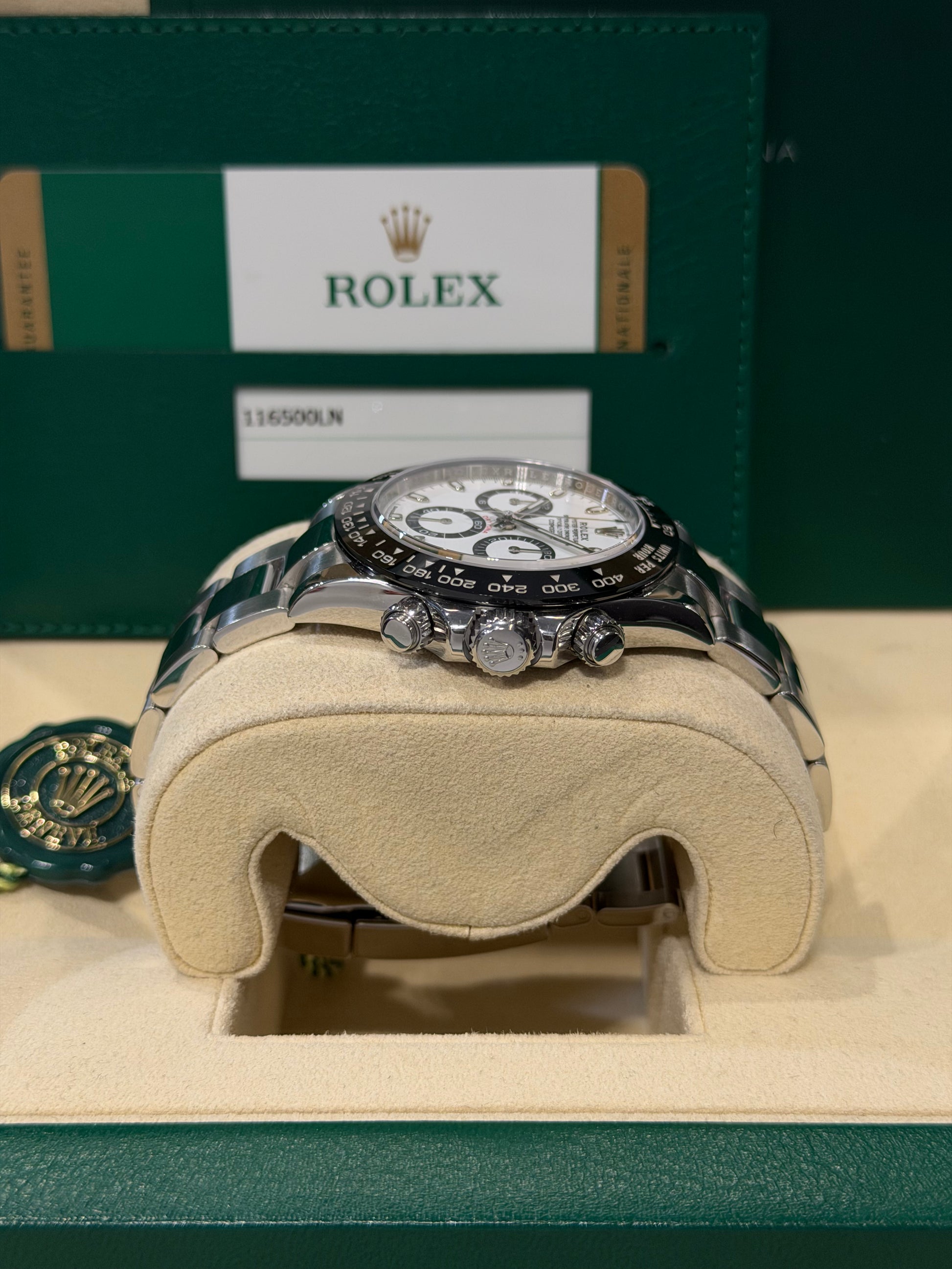 Rolex Cosmograph Daytona 116500LN “Porcelain Dial” – Full Set – Anno 2016