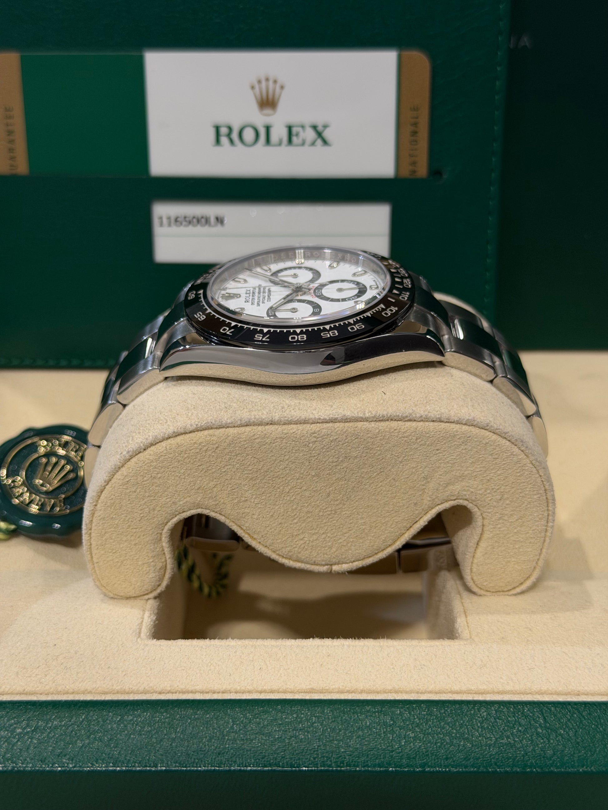 Rolex Cosmograph Daytona 116500LN “Porcelain Dial” – Full Set – Anno 2016