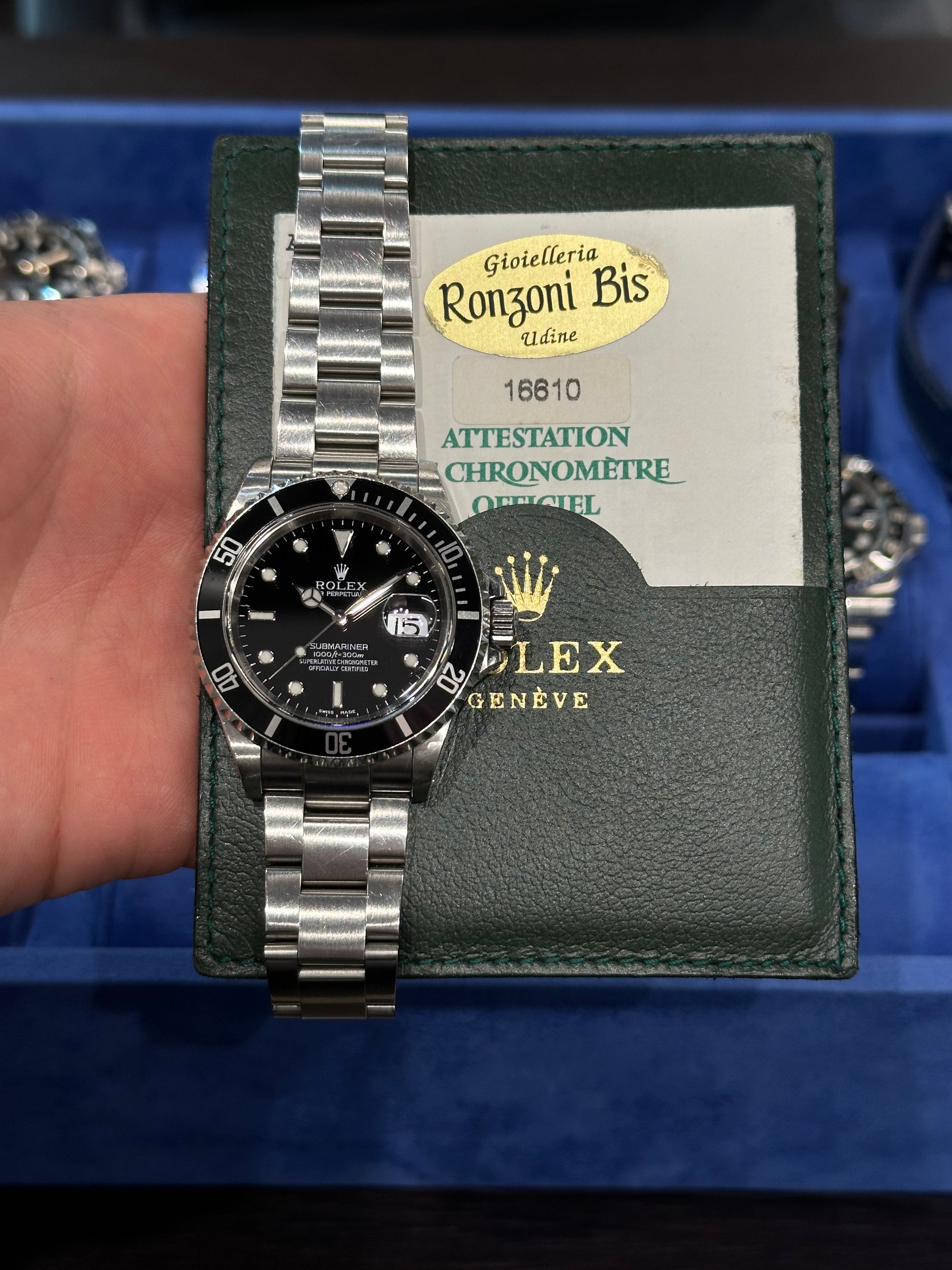 Rolex Submariner Date 16610 seriale A del 1999 MAI LUCIDATO scatola e garanzia ITALIANA Ronzoni Bis Udine