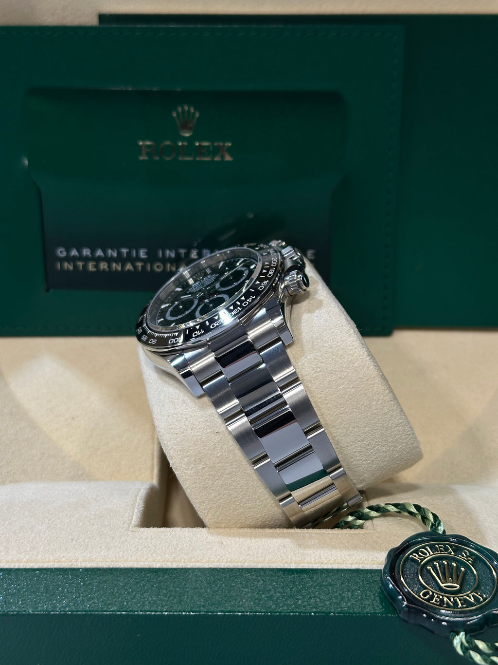 Rolex Cosmograph Daytona 126500LN full set 2024