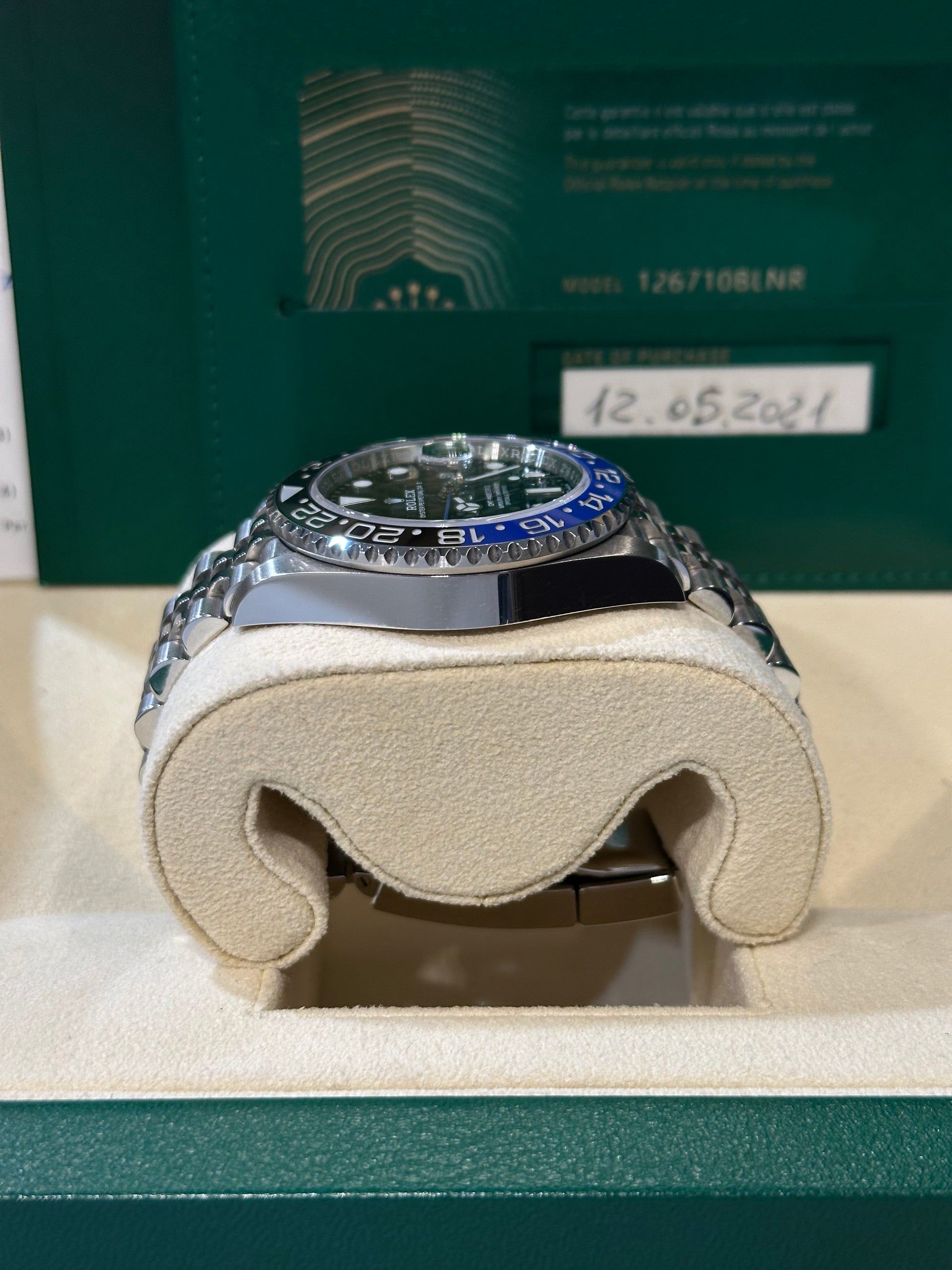 Rolex GMT-Master II 126710BLNR “Batman” – 2021 – Full Set – Mai Lucidato – Pari al Nuovo